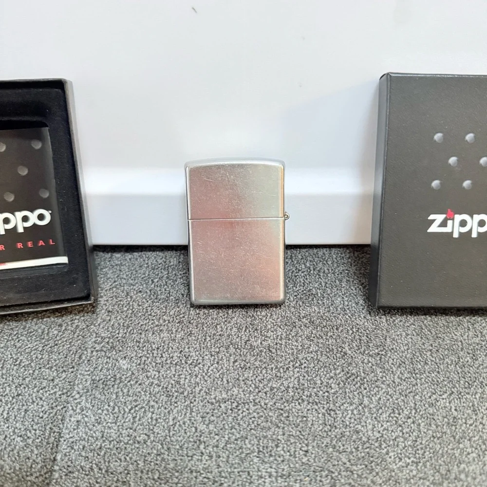 Zippo Lighter Lucky Clover Silver 20364 - Picture 5 of 8